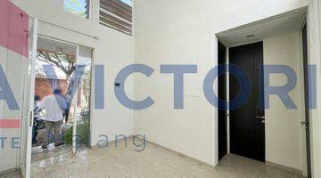 Gambar 5 Rumah Minimalis Modern Dalam One Gate System 