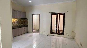 Gambar 3 Dijual Rumah 2 Lantai Di Perumahan The Paradise Utara Monjali