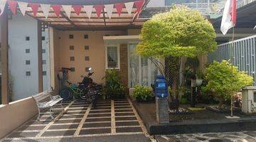 Gambar 1 Rumah Cantik The Address Cibubur Dekat 3 Pintu Tol