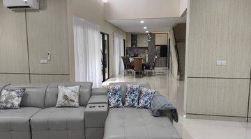 Gambar 2 Summarecon Bandung Cluster Emily Corner Full Furnished Renovasi