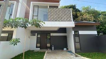 Gambar 1 Rumah Ready Teras Grandwiz Res Dekat Grand Wisata Bekasi