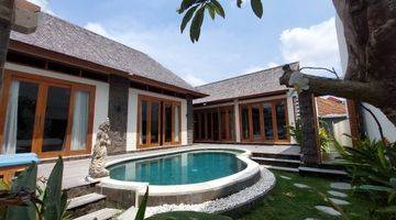 Gambar 1 Fully Furnish 2 BR Villa Tibubeneng Canggu