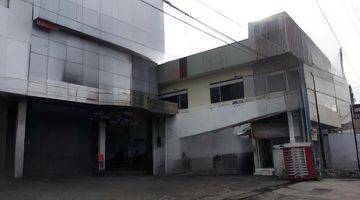 Gambar 2 Tempa Usaha Luas 1568M Ex Showroom Dipingir Jalan Raya Majapahit