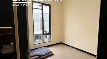 Gambar 4 Di Jual Rumah Baru 2 Lantai Semi Furnished Tki Bandung 