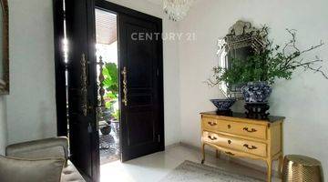 Gambar 1 Rumah Cantik Siap Huni Lokasi Graha Raya 5763 