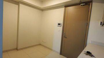 Gambar 5 Apartemen Gold Coast 1br  Semi Furnish Tower Honolulu