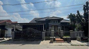 Gambar 1 Rumah Hunian di JL. Jaya Baya Raya Perum 4, Karawaci Tangerang