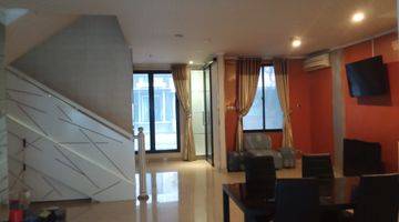 Gambar 5 Disewakan Town House Cosmo Park 2 Lantai Thamrin city Fullfurnished 