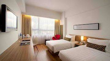 Gambar 3 Hotel Mewah Bintang 4 Dijual Hanya 4 Menit Dari Malioboro 