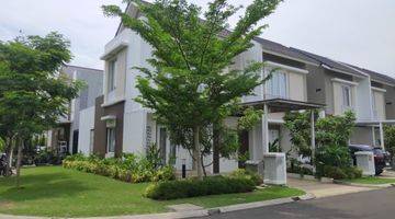 Gambar 3 Rumah di Kompleks Summarecon Bandung