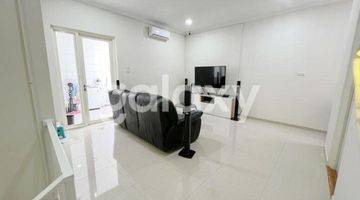 Gambar 3 DIJUAL RUMAH SURABAYA TIMUR SIAP HUNI FULLY FURNISH  Sutorejo Utara  Modern Minimalis 2 Lantai