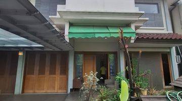 Gambar 3 Rumah 2 lantai Murah pinggir jalan Pondok Indah Jaksel