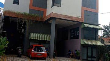 Gambar 1 Hotel Building 30 Kamar Dekat Jalan Utama 