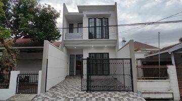 Gambar 2 Dijual Rumah 2 Lantai American Style Surabaya Timur