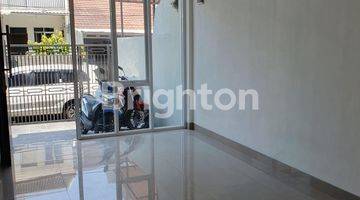 Gambar 2 RUMAH CANTIK SIAP HUNI DIKELAPA GADING