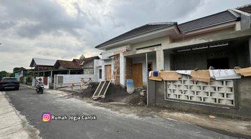 Gambar 2 Rumah 1 Lantai Luas Di Sambiroto Purwomartani