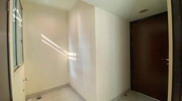 Gambar 4 Dijual Apartemen The Peak Sudirman Good Condition