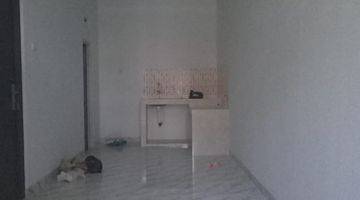 Gambar 3 Rumah Bagus Unfurnished SHM di Puri Harapan, Bekasi b0904 