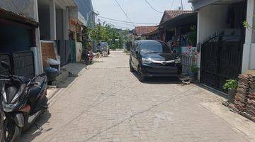 Gambar 2 Rumah Bagus Unfurnished SHM di Puri Harapan, Bekasi b0904 