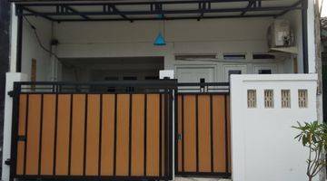 Gambar 1 Rumah Bagus Unfurnished SHM di Villa Mutiara Gading , Bekasi B0635 