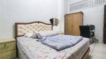 Gambar 2 Furnished House Purwosari Raya By Travelio