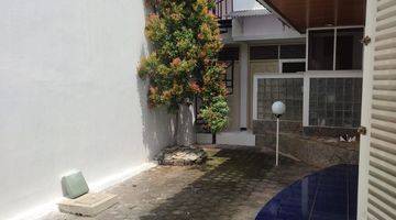 Gambar 4 Rumah elite furnished hook 2 lt di Srondol Bumi Indah