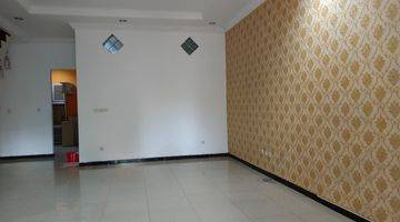 Gambar 2 Dijual / di sewakan Rumah di Boulevard Hijau Harapan Indah Bekasi, bagus siap huni Harga 3M nego sewa 60jt / th