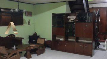 Gambar 1 Dijual Rumah Secondary Semi Furnished Cipinang Timur 