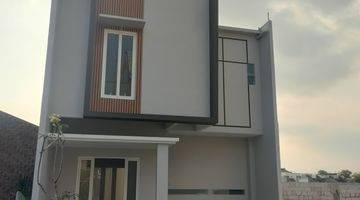 Gambar 1 Rumah 2 Lantai SHM di Jl Grand Arumba Tunggulwulung, Kota Malang, Jawa Timur, Malang