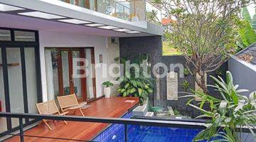 Gambar 1 KAN VILLA EKSKLUSIF 3 BEDROOM PANTAI NYANYI - BERABAN