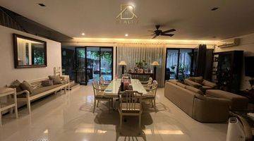 Gambar 2 Rumah 2 Lantai Semi Furnished di Bintaro, Jakarta Selatan