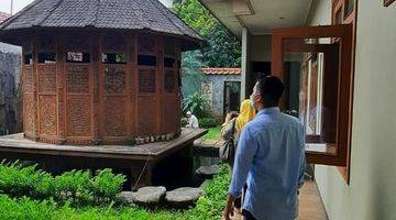 Gambar 2 Dijual Rumah Raffles Hills belakang, Asri Siap huni