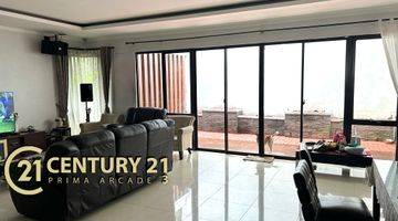 Gambar 4 Rumah Hook 3 Lantai Siap Huni Bagus Furnished SHM di Sektor 7 Bintaro Cluster Kebayoran Residence, Tangerang Selatan