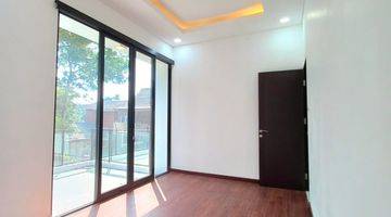 Gambar 3 Rumah Baru Semi Furnished SHM di Graha Bintaro Jaya, Tangerang Selatan