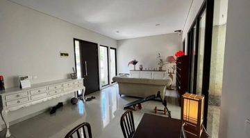 Gambar 1 Rumah Cantik Siap Huni, Cluster Illustria Eminent, Bsd City