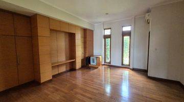 Gambar 4 Rumah Furnished Siap Huni Sangat Rapih Di Cipaku, Bandung