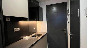 Gambar 4 Sewa Apartemen Collins Boulevard Setahun