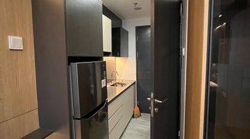 Gambar 5 Sewa Apartemen Collins Boulevard Setahun