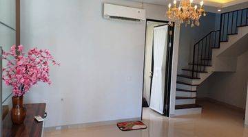 Gambar 3 Rumah Baru Gress 2 Lantai Semi Furnished di Pantai Mentari, Surabaya