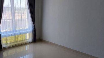 Gambar 2 Rumah Baru Gress 2 Lantai Semi Furnished di Pantai Mentari, Surabaya