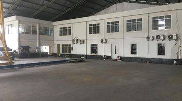 Gambar 4 Di Jual GUDANG siap pakaiada LOADING Dock