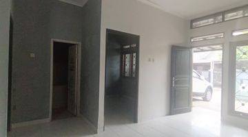 Gambar 2 Rumah Hook Grand Depok City Dekat Rs Citra Medika