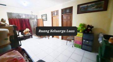 Gambar 2 Dijual rumah di pusat kota Tangerang,jln utama ke bandara Soekaro hatta 