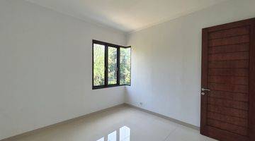 Gambar 3 Dijual BRAND NEW HOUSE di CIPUTAT