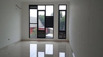 Gambar 5 Disewa Ruko Baru 3.5lt Di Meruya, Lt 4x20m2, Harga Rp 145jt/Th.