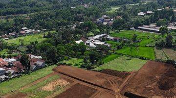 Gambar 1 Tanah Dekat Wisata Hulu Camp Cai Ciawi Bogor Shm