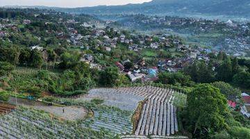 Gambar 2 Tanah Dengan View Lepas Di Cisarua Puncak Bogor SHM