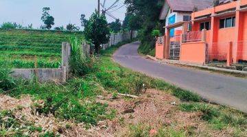 Gambar 2 Tanah View Gunung Salak di Megamendung Puncak Bogor SHM