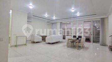 Gambar 2 Rumah baru pakuwon indah semi furnish Lay Out Luas