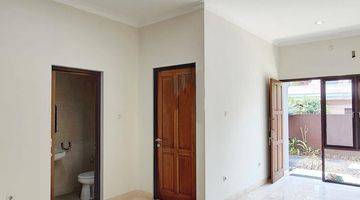 Gambar 4 DIJUAL RUMAH PONDOK INDAH